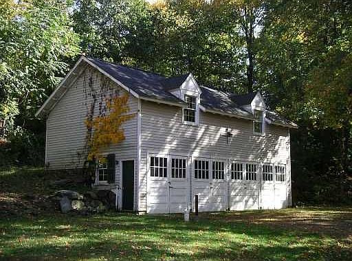 4 car garage with loft/office