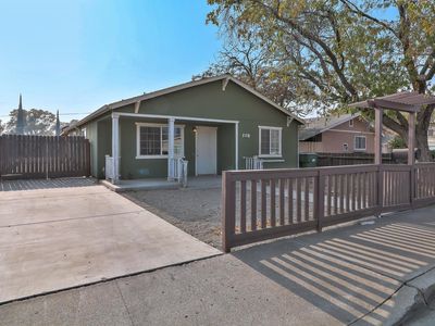 815 C St, Los Banos, CA, 93635