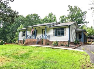 120 Glyn Oaks Dr, Boiling Springs, SC 29316