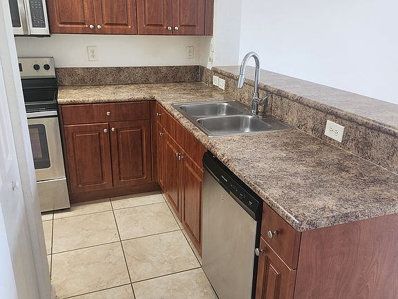 5th image of 9207 SW 227th Ter #4