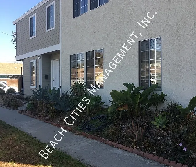 202 Elmira Ave — Photo 3