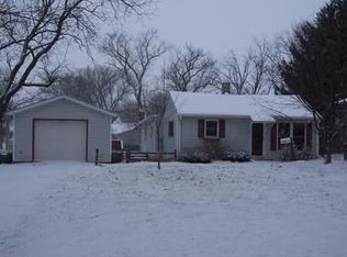 528 Warren Ave, Spring Valley, MN 55975