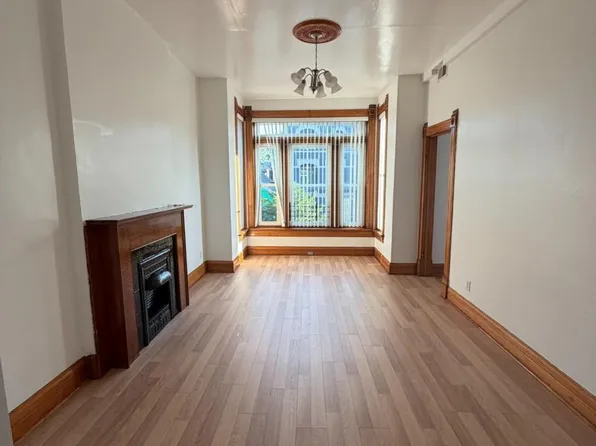 2734 W Haddon Ave #2, Chicago, IL 60622