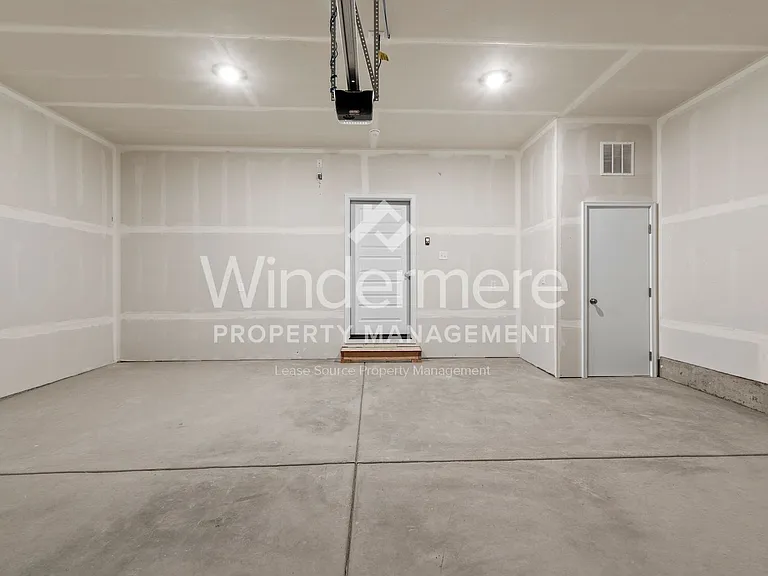 2749 N Talon Ln — Photo 23