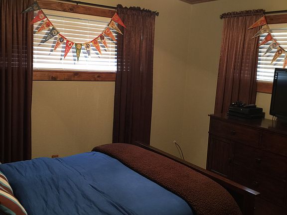 4th image of 1105 Karen St