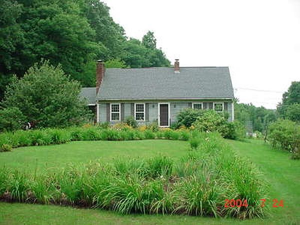 209 East Hill Rd, Brimfield, MA