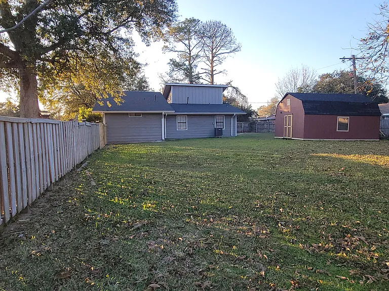 250 S Clover St — Photo 26