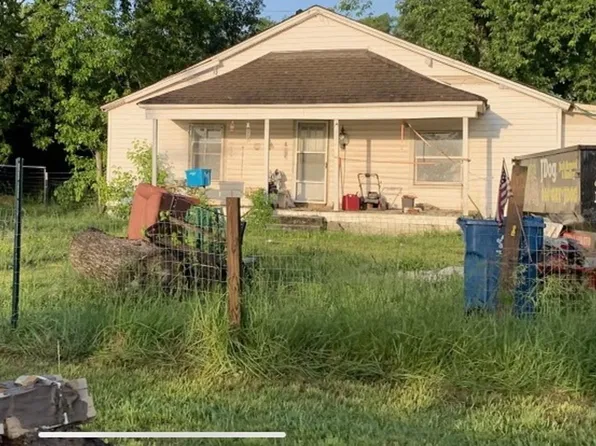 553 N College St, Trenton, TN 38382