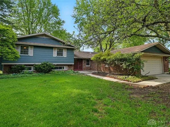 1450 Peck Ln, Dayton, OH 45459