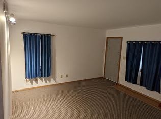 26 Elm St FLOOR 1, Rensselaer, NY 12144