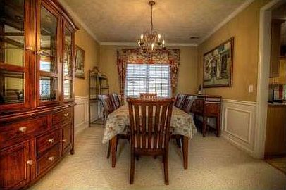 5th image of 203 Park Creek Dr