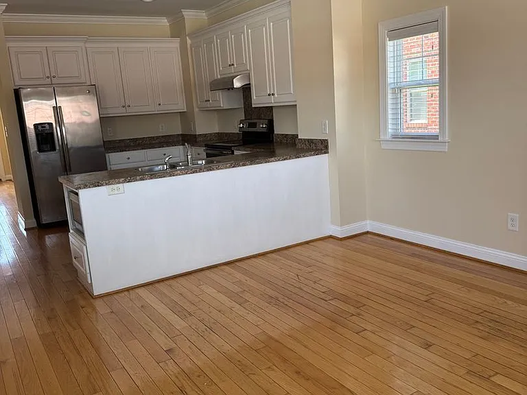 3759 Savannah Way — Photo 5