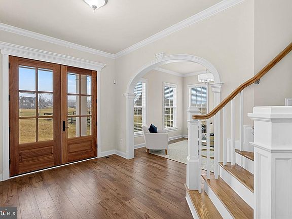 4th image of 35639 Creeks Edge Ln