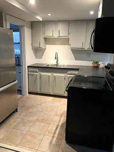 61 Elm St #2 Photo 1