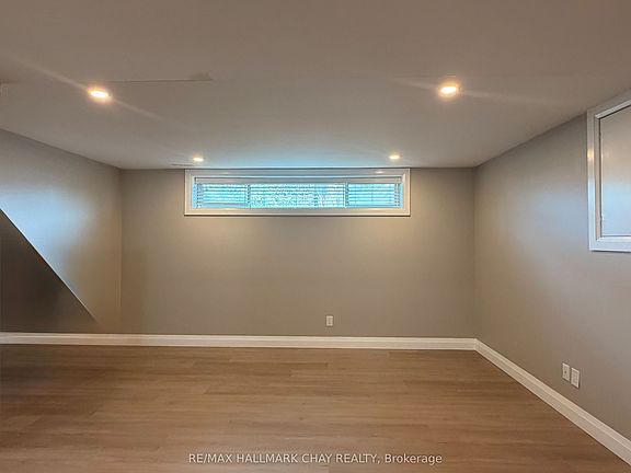 5th image of 64 Newton St #2
