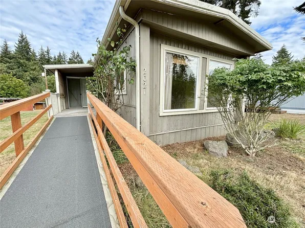 2021 W 15th Street, Port Angeles, WA 98363