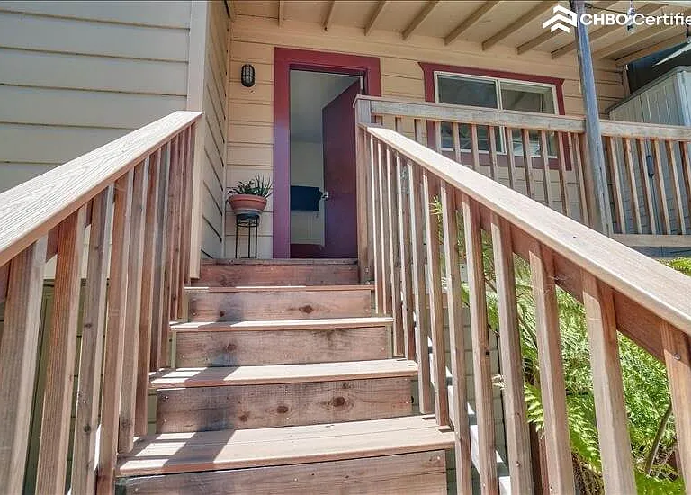 556 Vermont St — Photo 19