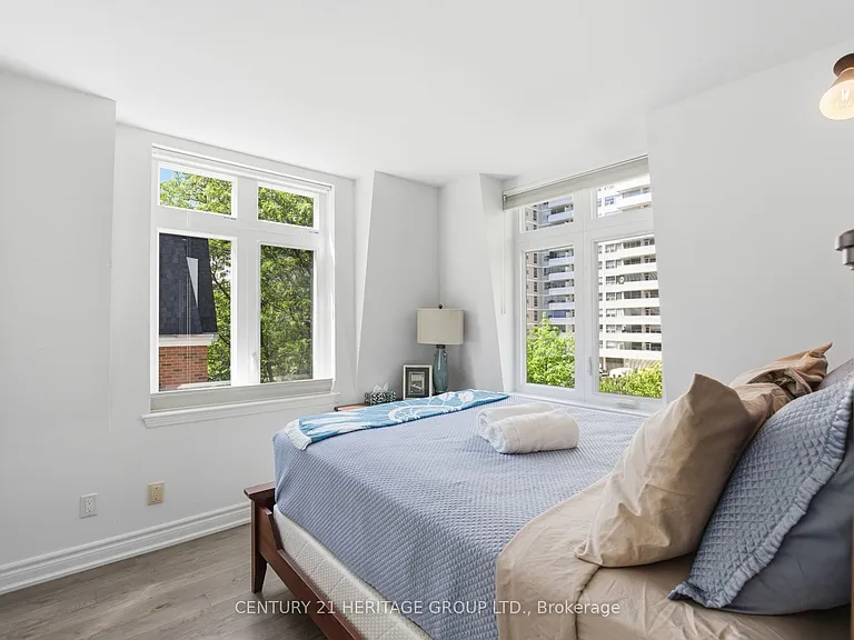 87 Lillian St #8 — Photo 20