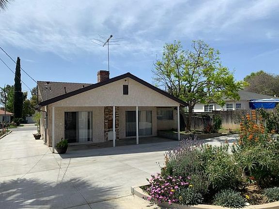 Back view from driveway.