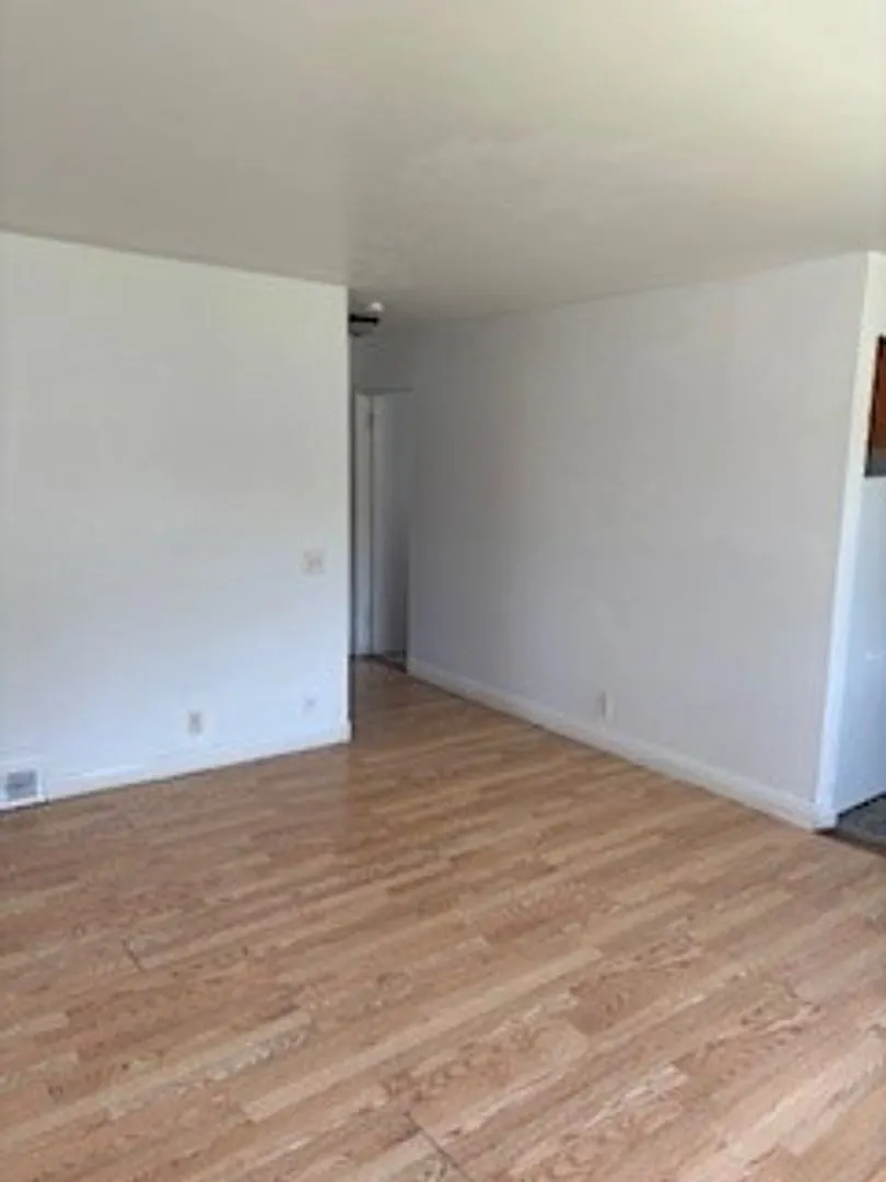 Kipling Dr — Photo 4