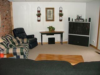 2nd image of 6666 Hill Ave