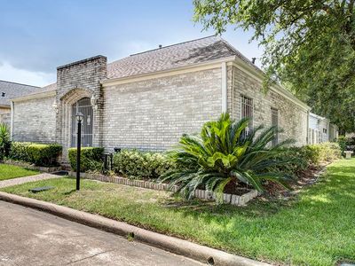 9641 Longmont Dr, Houston, TX, 77063