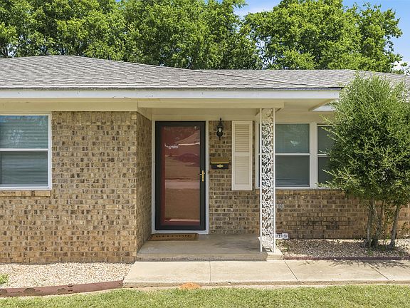 2nd image of 519 Circle Dr