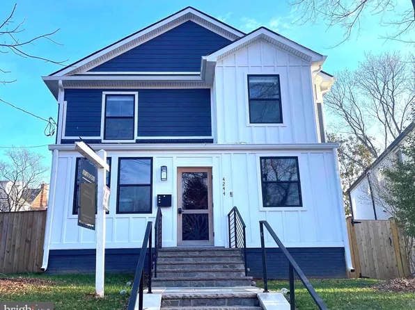 4244 Alton Pl NW, Washington, DC 20016