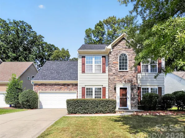 7709 Greylock Ridge Rd, Matthews, NC 28105