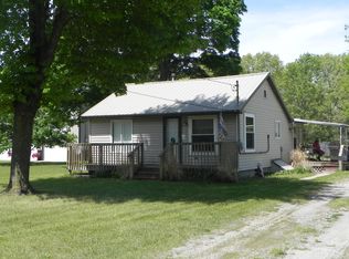 2652 Hall Rd, Muskegon, MI 49442