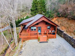 262 Zekes Trl, Marble, NC 28905