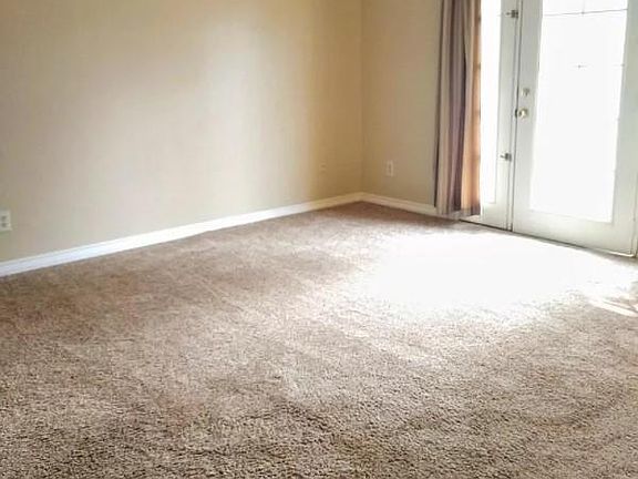 3rd image of 43356 E Oak Grove Ct