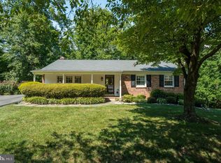 3 Chilham Ct, Rockville, MD 20854