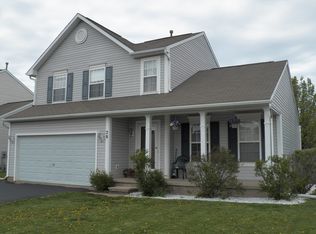28 Wendy Ln, Rochester, NY 14626