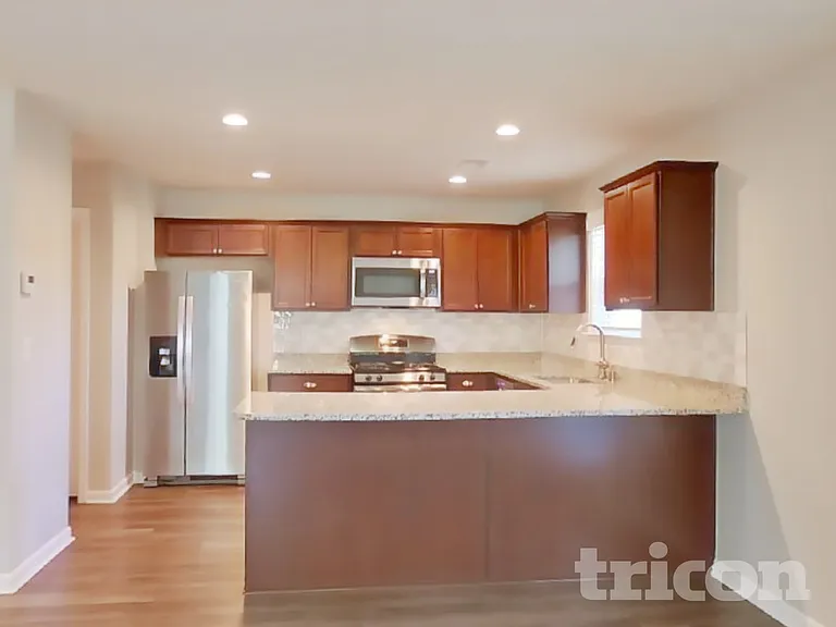 634 Ridgeville Crossing Dr — Photo 5