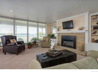 3831 W River Rd, Grand Island, NY 14072