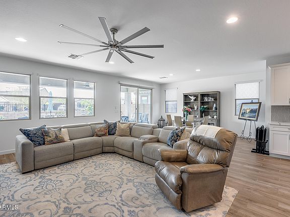 2nd image of 17865 W THISTLE LANDING Drive