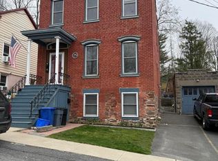 4 Lawrence St FLOOR 2, Rensselaer, NY 12144