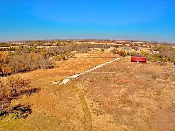 11100 W Clover Hill Rd, El Reno, OK 73036