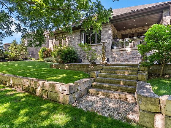 3rd image of 44 Pioneer Ridge Dr