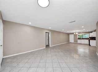 11607 Neff St, Houston, TX 77072