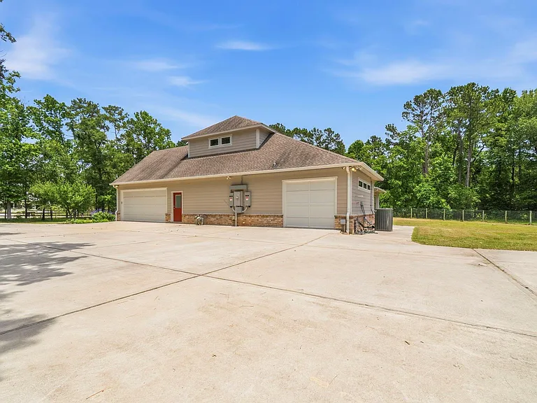 2149 Pine Acres Dr — Photo 47