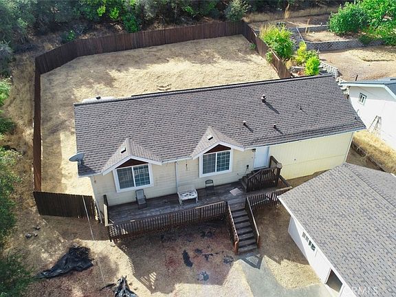 3rd image of 10759 Harbor Rd