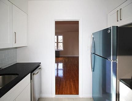 5th image of 2814 170th St #6E