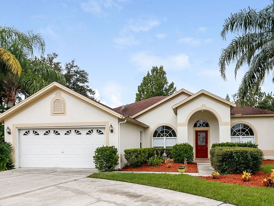 1st image of 28502 Fairweather Dr