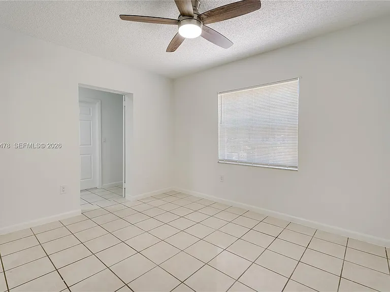 30323 SW 152nd Pl — Photo 8