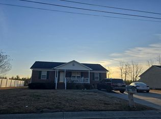 1213 Brentwood Dr, Kinston, NC 28501