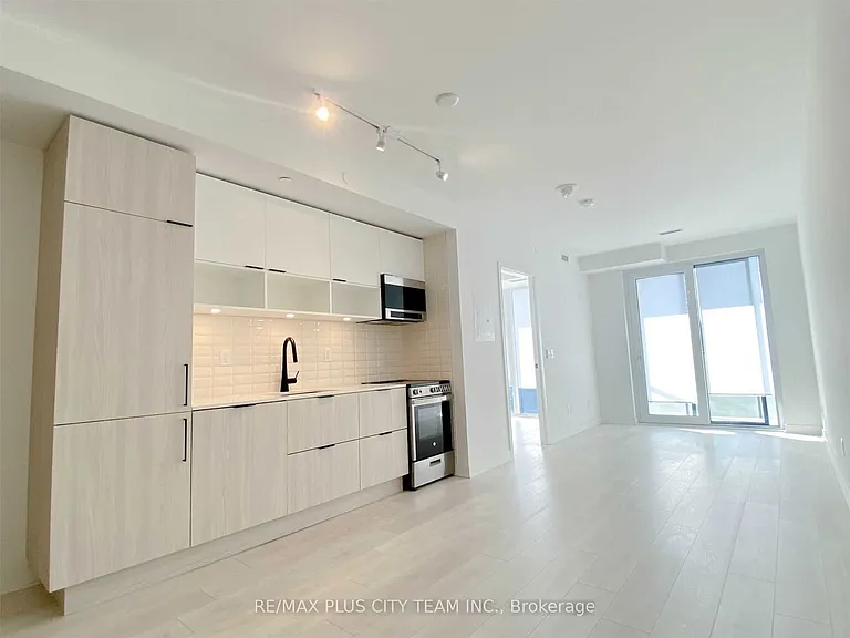 35 Rolling Mills Rd #N565 — Photo 9