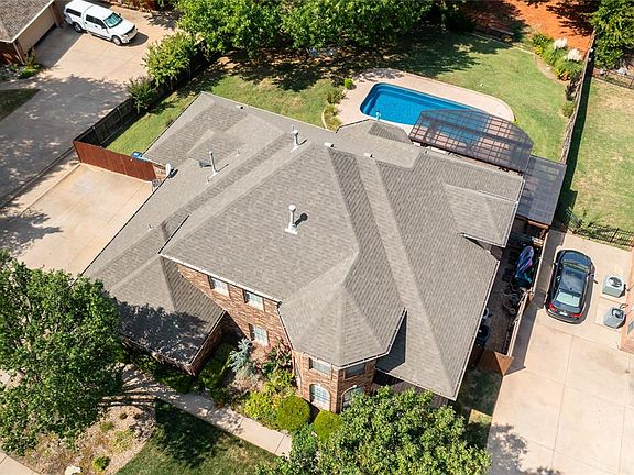 5th image of 19509 Yearling Way