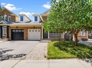 742 Irving Ter, Milton, ON L9T6H3